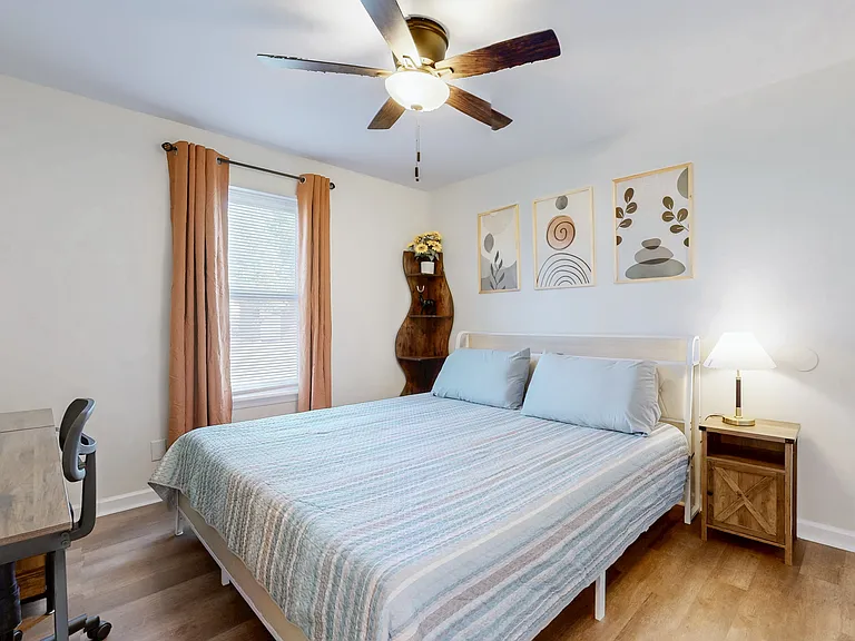 253 White Oak Rd #C — Photo 10