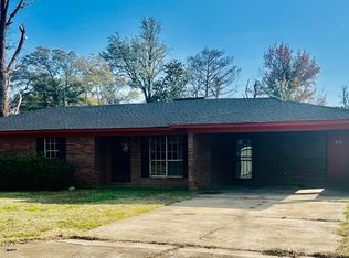 203 Union St, Itta Bena, MS 38941