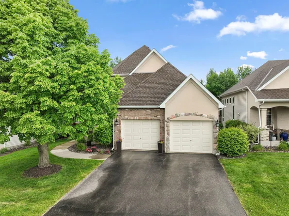 18764 Farmstead Cir, Eden Prairie, MN 55347