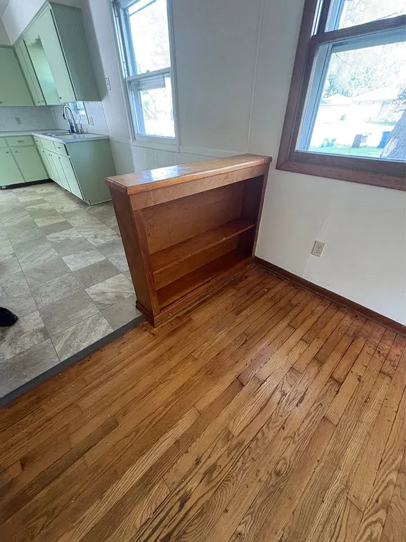 5213 Burgis Ave SE — Photo 3