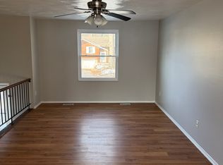 201 Danesmoor Rd, Holland, OH 43528