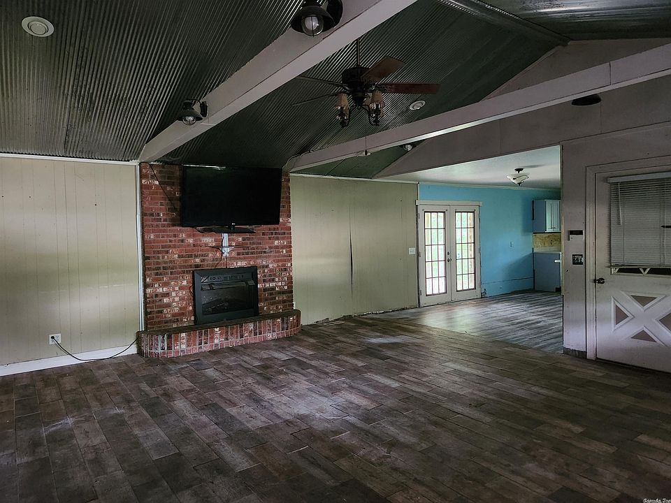 9827 Highway 135 N, Paragould, AR 72450 MLS 23014950 Zillow