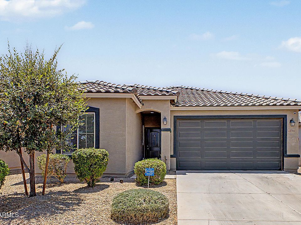 1st image of 43703 W ACACIA Avenue