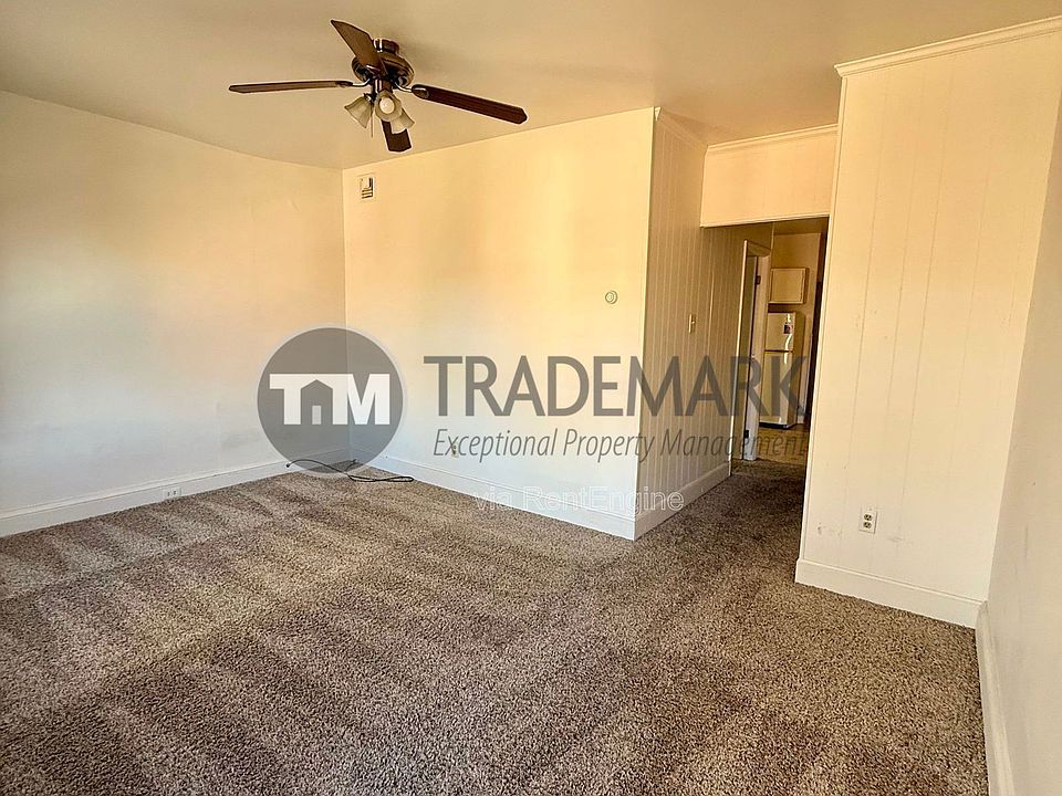 1st image of 154 E Walnut St APT 6