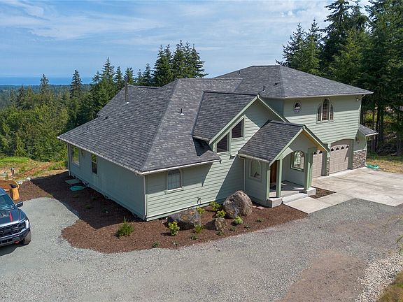 2nd image of 212 Maletti Hill Road