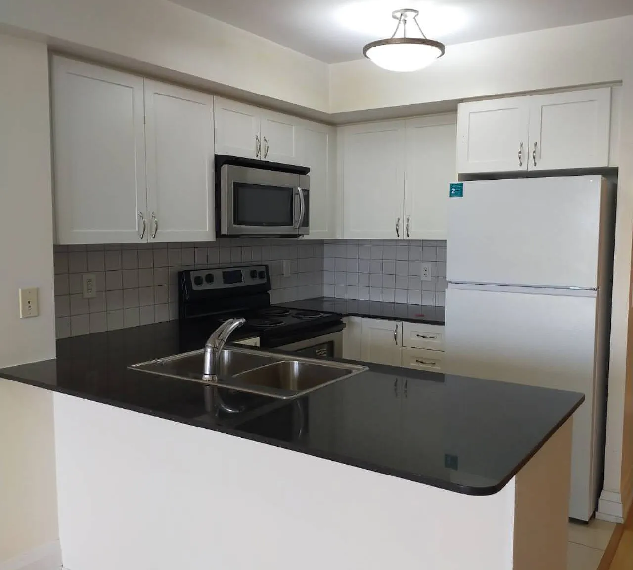 2 bed, $2,350 — Photo 3