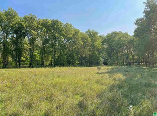 38 W Kings Hwy, Sioux City, IA 51104