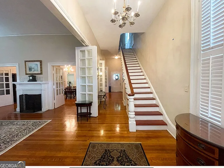 305 Orange St — Photo 6