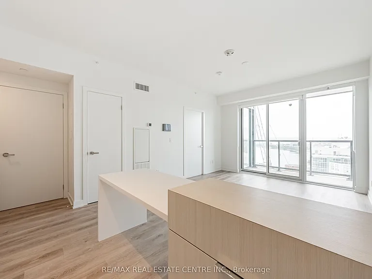 370 Martha St #2107 — Photo 14