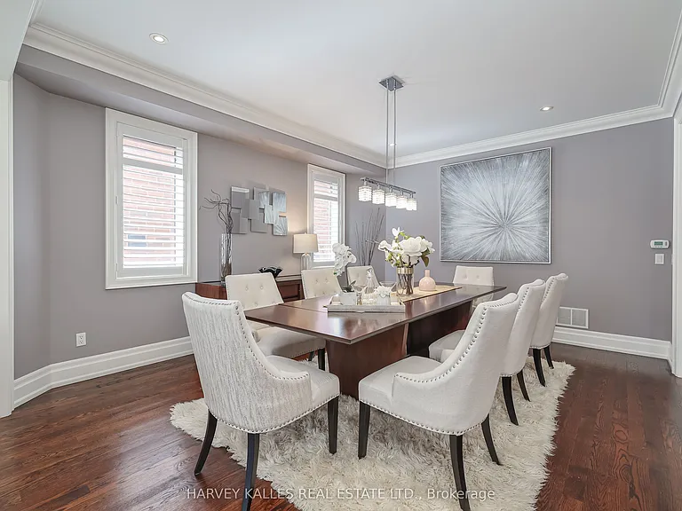 44 Churchill Ave — Photo 7