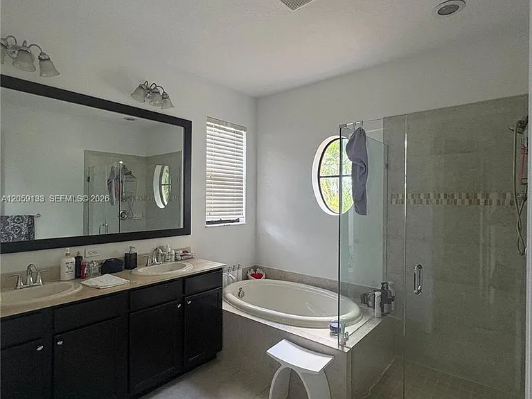 8378 NW 39th Ct — Photo 15