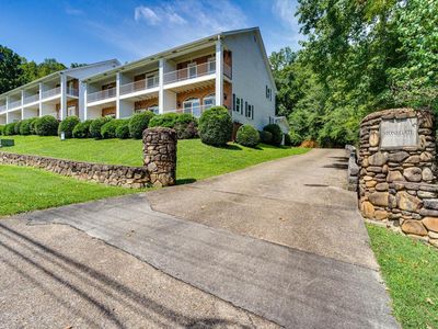 4147 Mountain Creek Rd, Chattanooga, TN, 37415