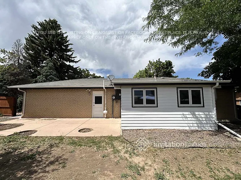 8866 W Asbury Dr — Photo 12