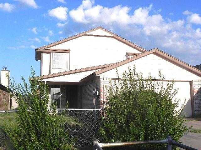 2nd image of 2104 Briarcliff Dr