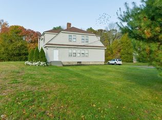 551 Turnpike St, South Easton, MA 02375