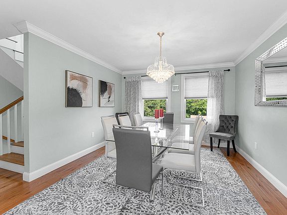 4th image of 38 Theresa Avenue