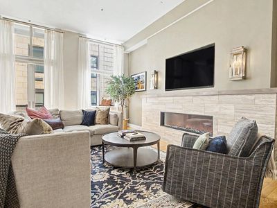 15 W Fourth Street, Cincinnati, OH, 45202
