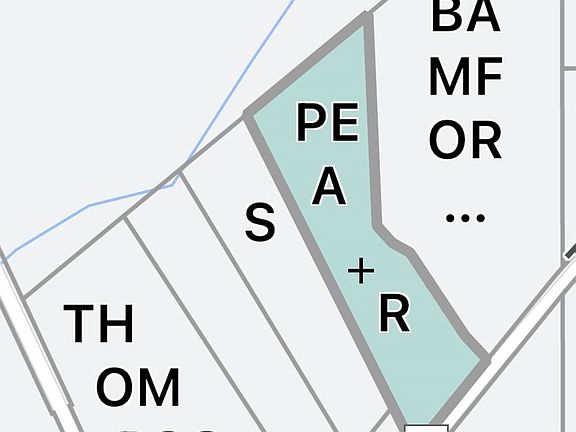 3rd image of 389 Topton Rd