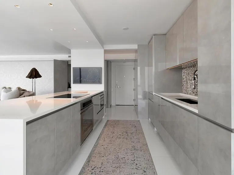 1760 Avenida Del Mundo #504 — Photo 12