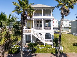 730 Beachtown Psge, Galveston, TX 77550