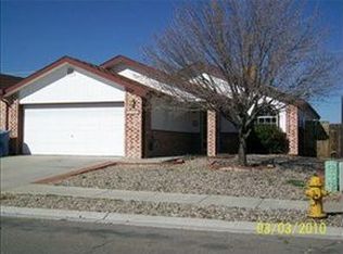 1141 Camino Del Rey, Los Lunas, NM 87031
