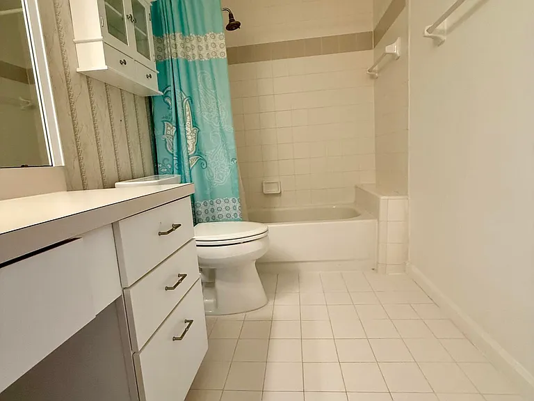700 Ironwood Dr #728 — Photo 32