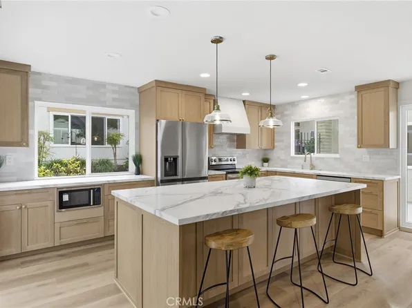 2382 Via Mariposa W Unit D, Laguna Woods, CA 92637