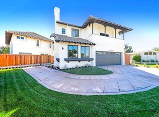 241 Rochester St, Costa Mesa, CA 92627