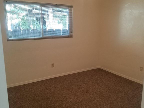 5th image of 1542 Mill St #B