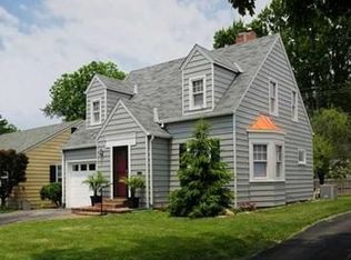 244 W Henderson Rd, Columbus, OH 43214