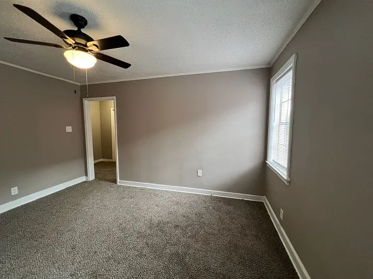 2723 Fizer Rd — Photo 2