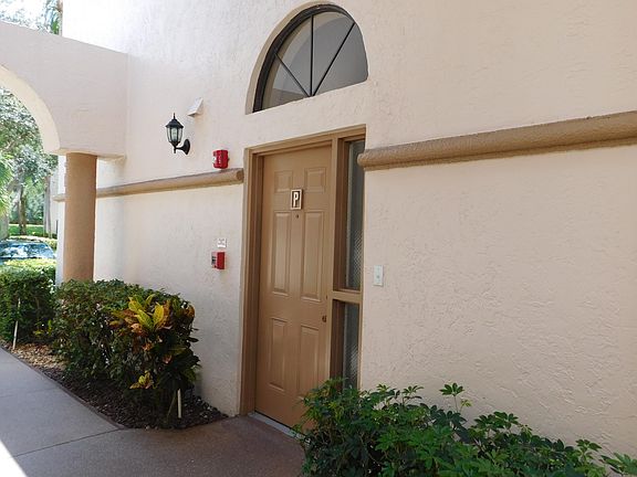 2nd image of 5195 Europa Dr APT P