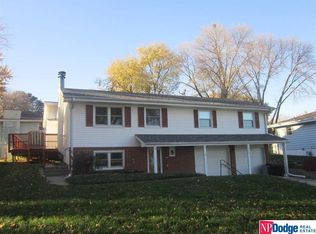 5324 S 105th St, Omaha, NE 68127