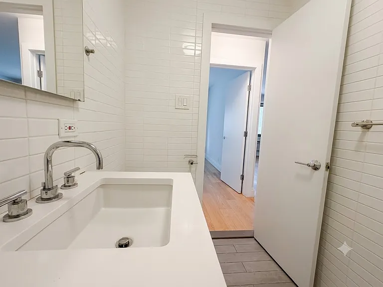 135 W 96th St #2B — Photo 9
