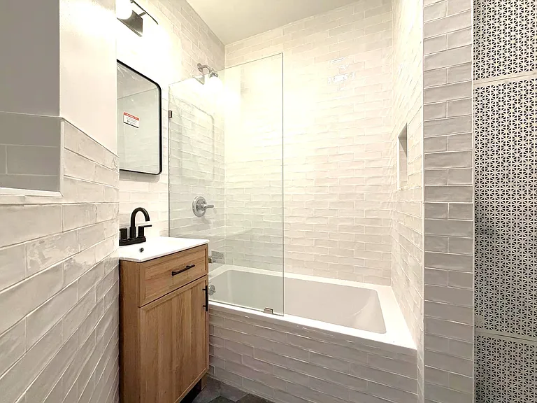 275 Halsey St #1L — Photo 26