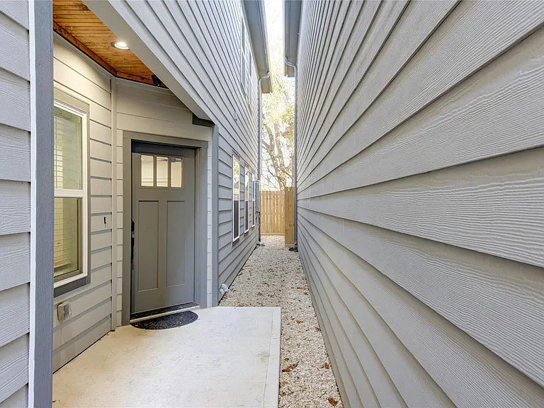 3406 Garapan St #A — Photo 3
