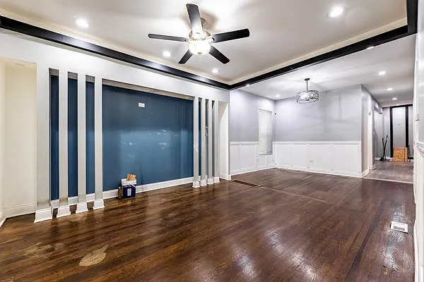 6 bed, 1950 sqft, $2,850 — Photo 3