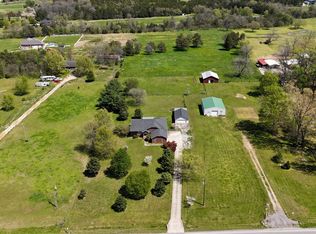 15289 Cainsville Rd, Milton, TN 37118