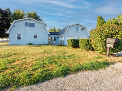 17487 Walden Rd, Hudson, IL, 61748