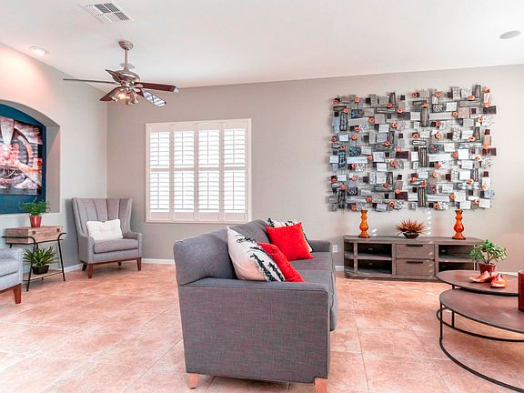 8634 W Mohawk Ln-5