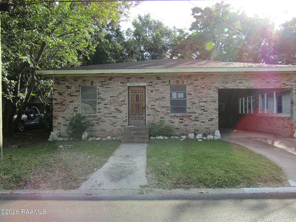 1st image of 1106 1/2 Lombard St