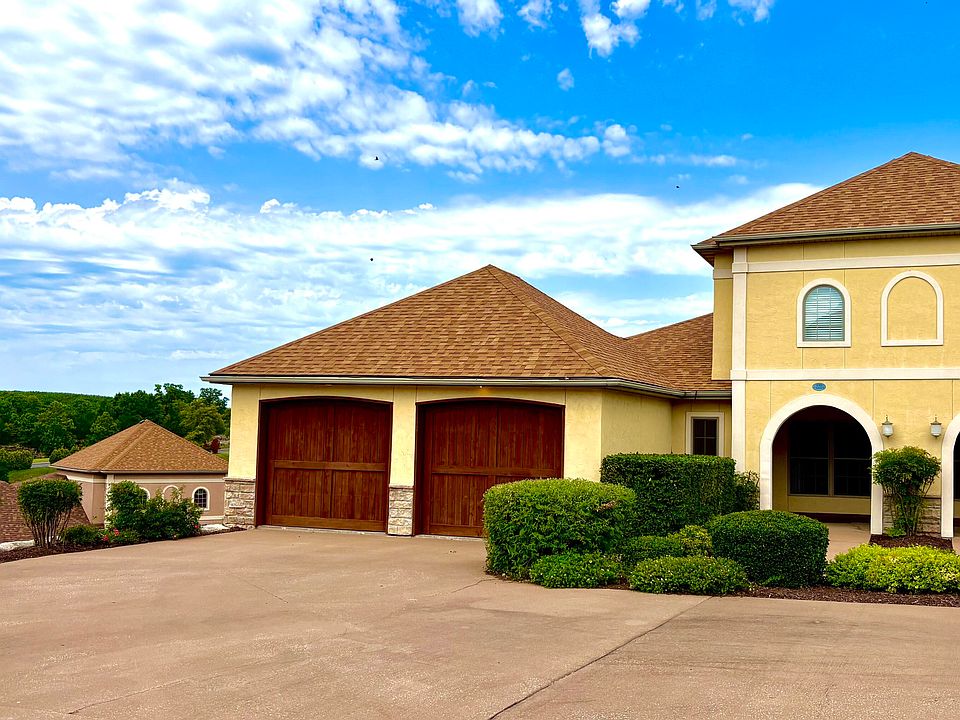 1st image of 130 N Tuscany Drive