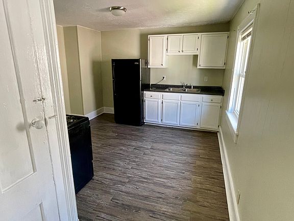 4th image of 1890 W 54th St #2