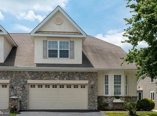 530 Hodgson Cir, West Grove, PA 19390