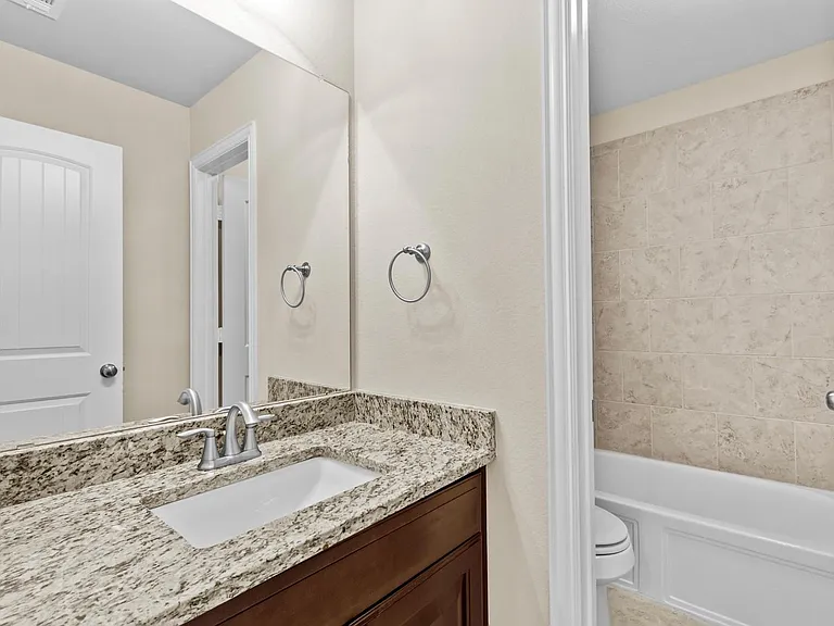 3704 Ashbury Rd — Photo 28