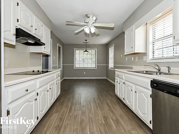 4th image of 6220 Solway Dr