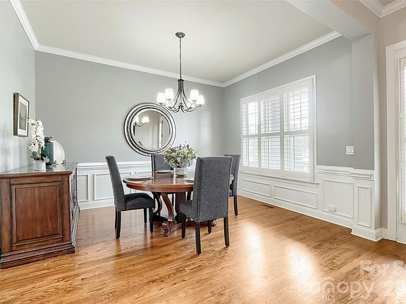 5th image of 9604 Ashley Green Ct NW