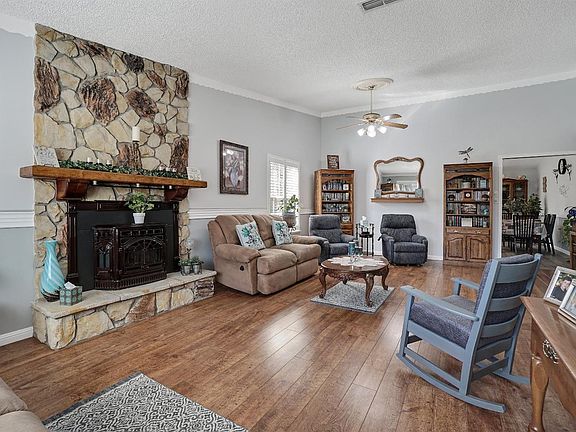5th image of 604 Cordelia Cir