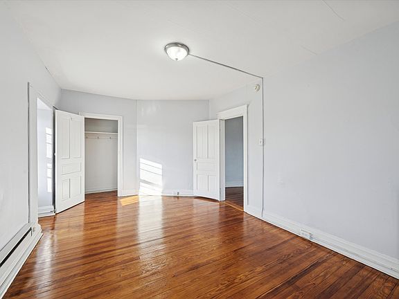 2nd image of 330 Kerlin St Floor 3