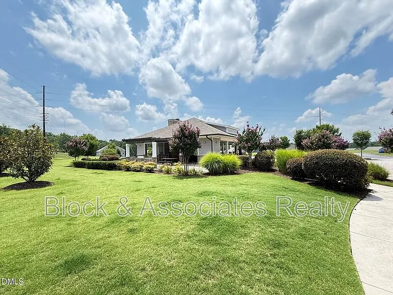 537 Austin View Blvd — Photo 41